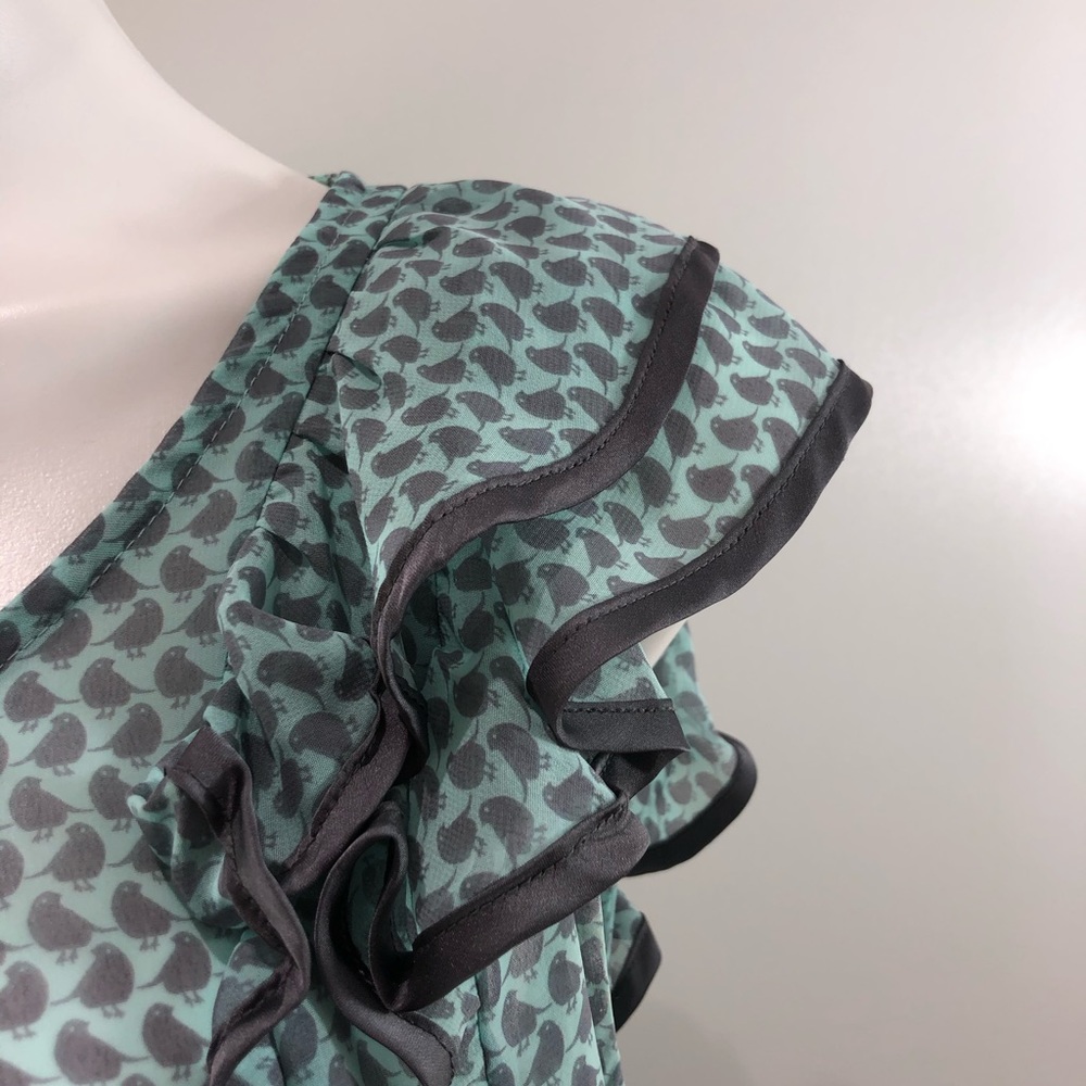Robin-K Semi-Sheer Robin / Bird Print Ruffle Top - Picture 4 of 9